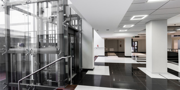 Proyectos de Rehabilitaciones Bellvís · Instalación de Ascensores
